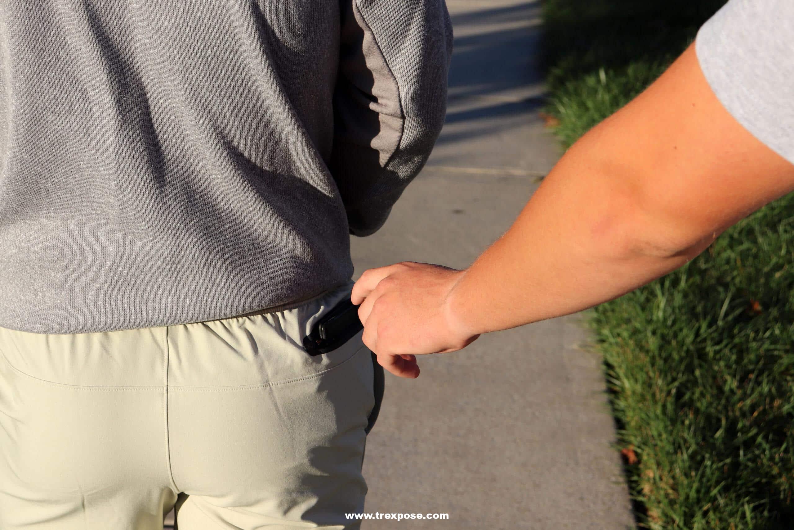 How to protect yourself from pickpockets